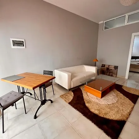Enjoy Your Accomodation In Torviscas! Apartment Costa Adeje (Tenerife)
